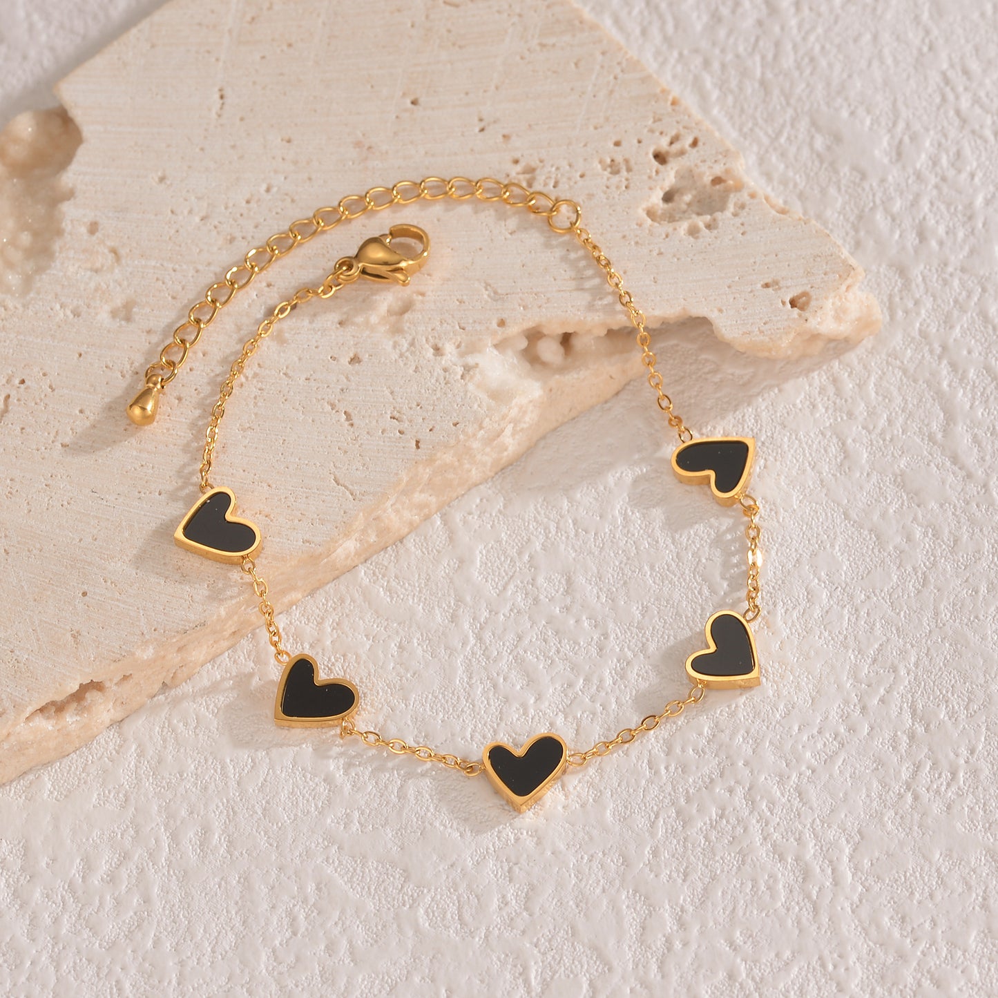 Gold Chain Bracelet with Hearts